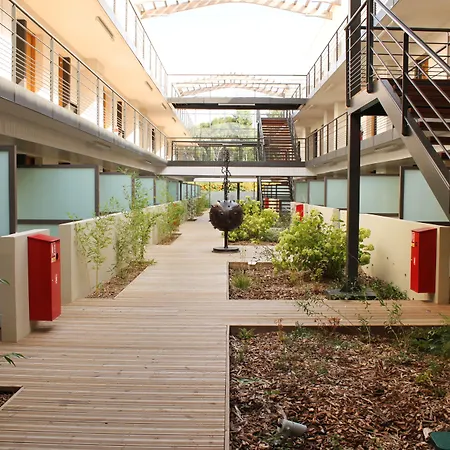 Adonis Aix en Provence-2